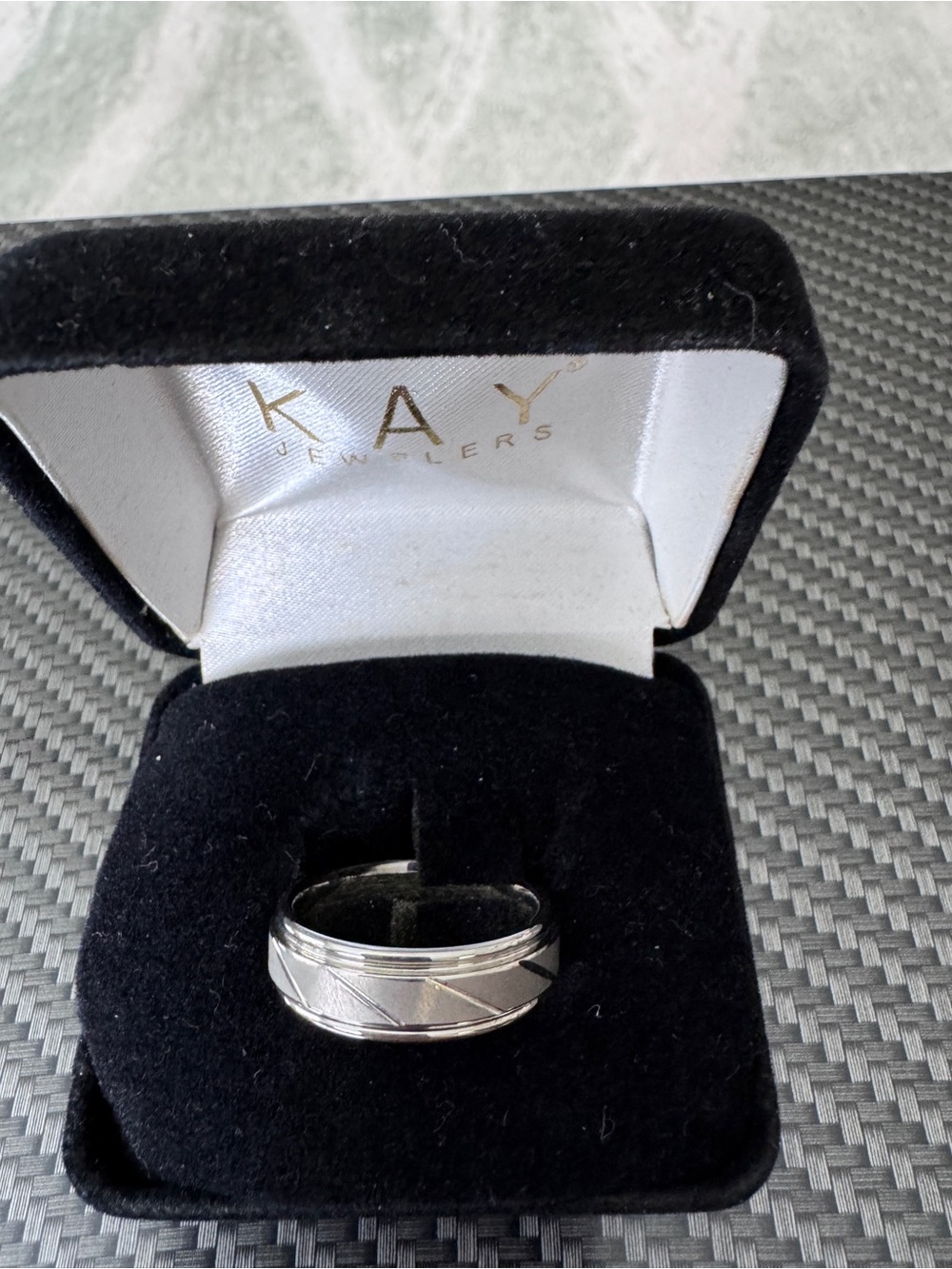 Kay Jewelers Men’s Silver Stainless Steel Ring with Diagonal Accents